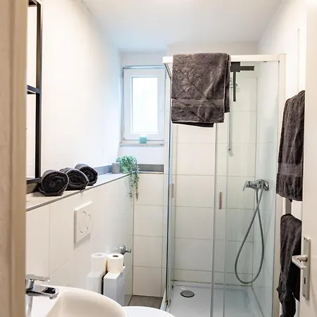 Easystay 10p Switch Tv 2xapartments דירה קרפלד